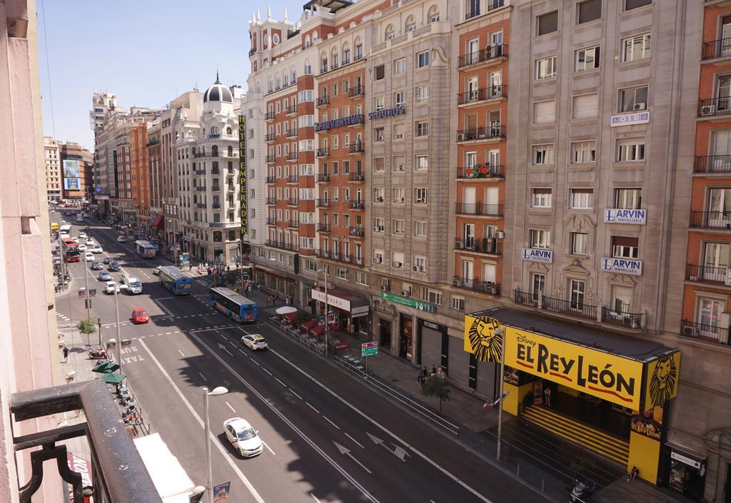 Santillan II Hotel Madrid Exterior photo
