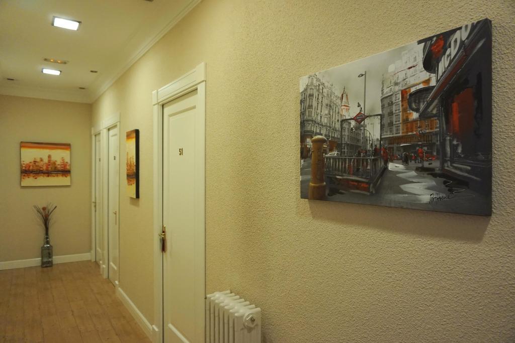 Santillan II Hotel Madrid Exterior photo