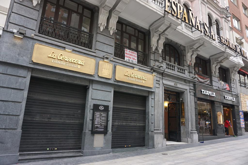 Santillan II Hotel Madrid Exterior photo